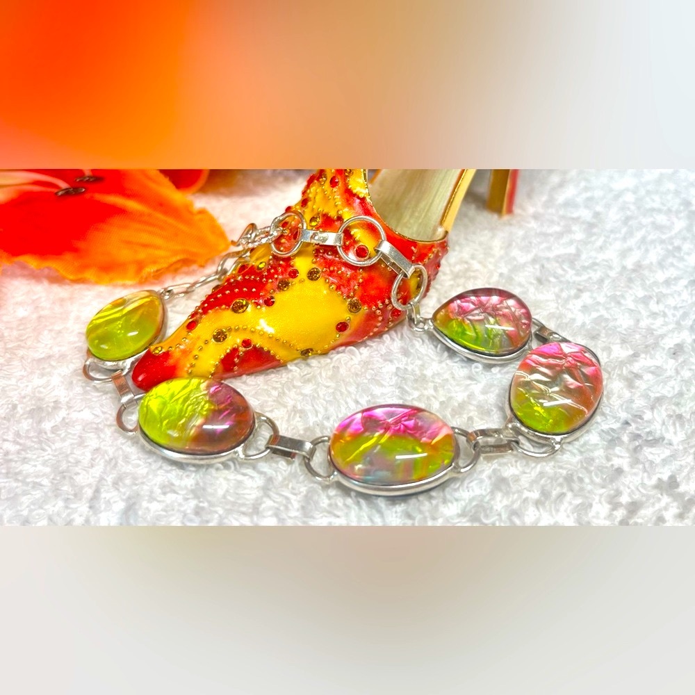 Stunning sterling link bracelet, dichroic glass 7.76